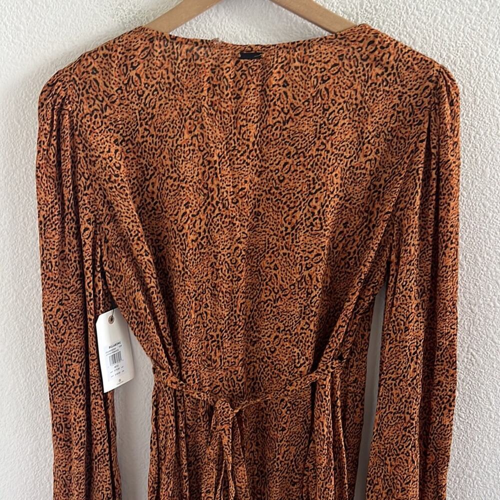 NWT Billabong Spring Romance Leopard Print Wrap Dress Long Sleeve Medium - Picture 8 of 10